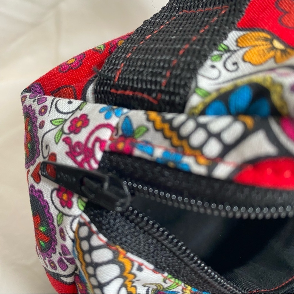 Handmade Accessories Bag Set Red & White Skull pattern with zipper openings. New - Picture 9 of 10
